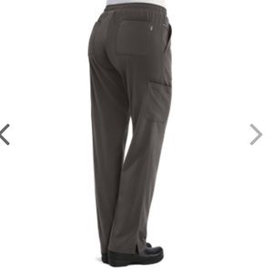 Pure soft by Maevn woman’s relaxed scrub pants.